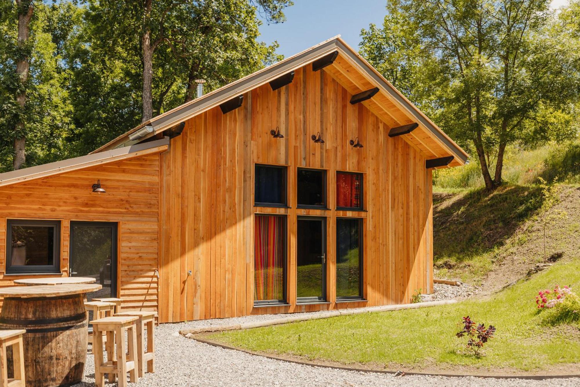 Les Cabanes Du Dauphine Et Logis A La Ferme แก็ป ห้อง รูปภาพ