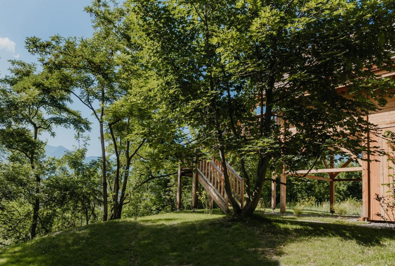 Les Cabanes Du Dauphine Et Logis A La Ferme แก็ป ภายนอก รูปภาพ